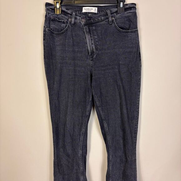 Abercrombie & Fitch The 90's Slim Straight Ultra High Rise Black Jeans 28 Short - Picture 3 of 6